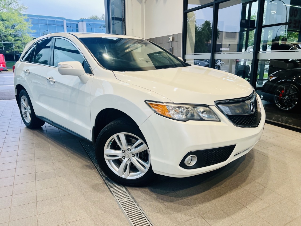 Acura 2015 RDX Tech Pkg
