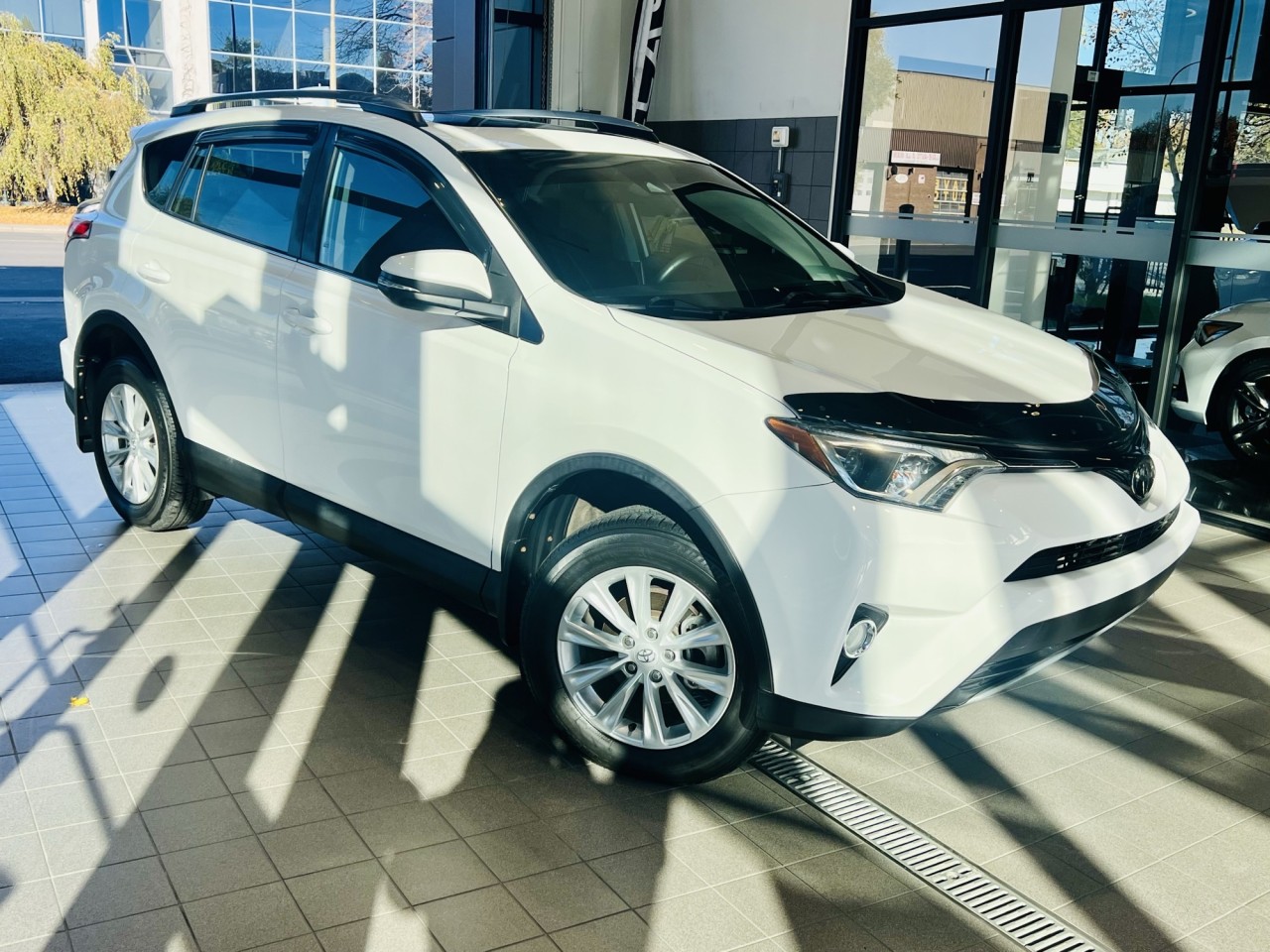 Toyota 2018 RAV4 XLE