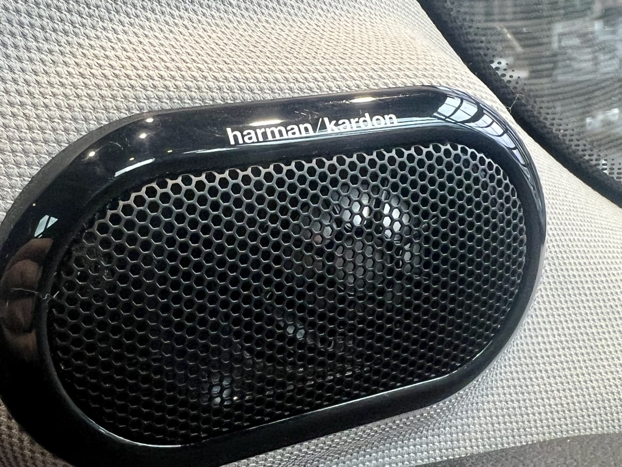 2019 Mini Cooper Cooper Main Image