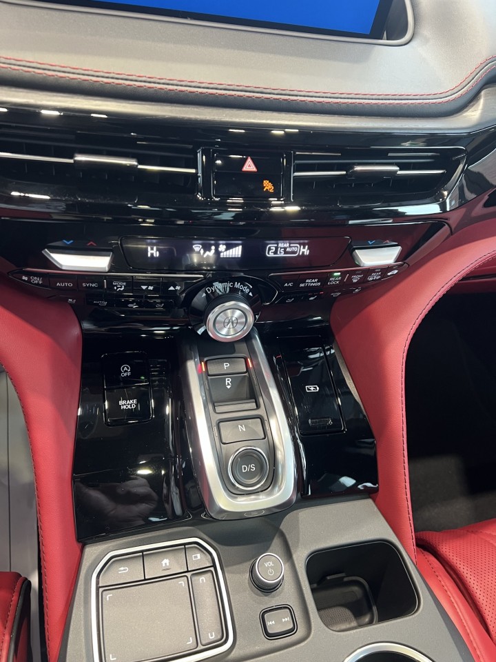 2024 Acura MDX Type S Ultra Main Image