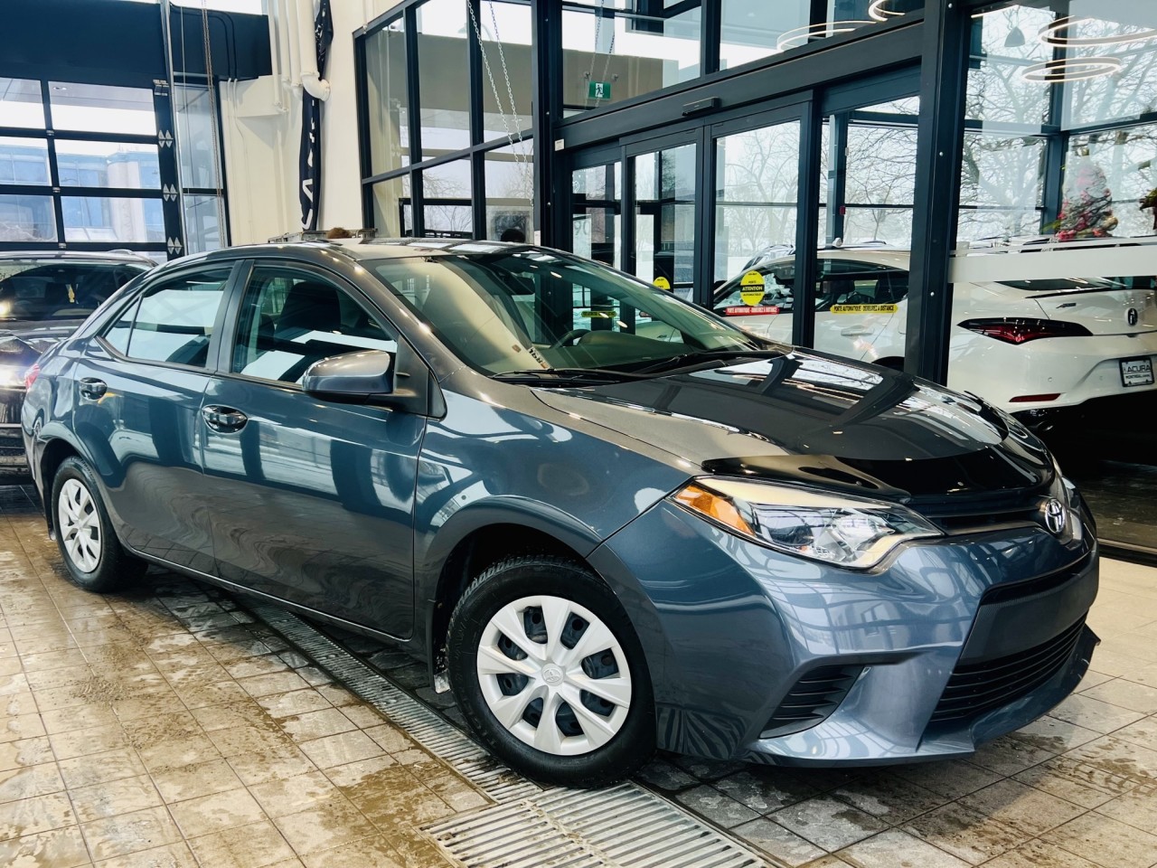 Toyota 2014 Corolla LE