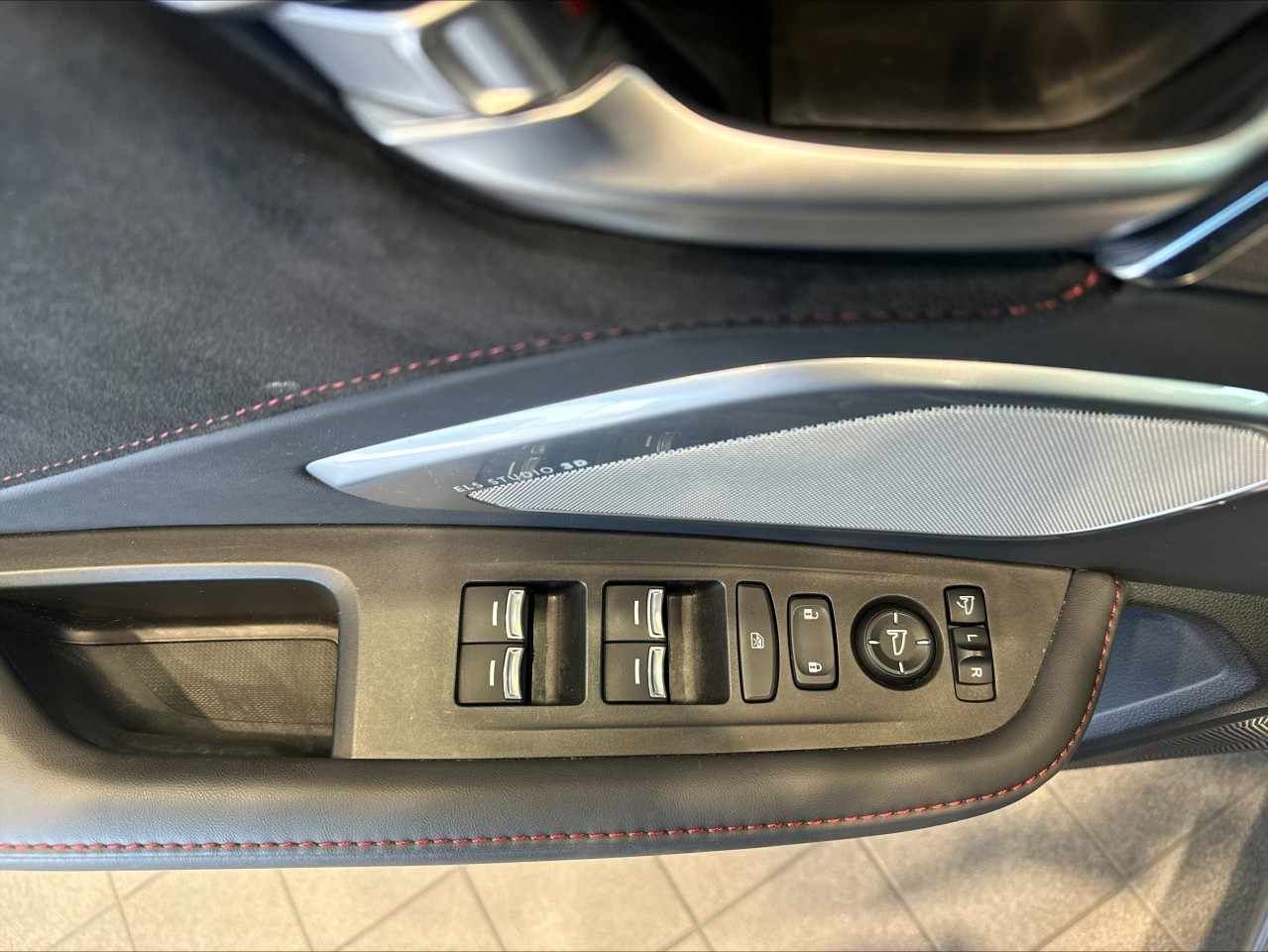 2022 Acura RDX Platinum Elite A-Spec/PMC Edition Main Image