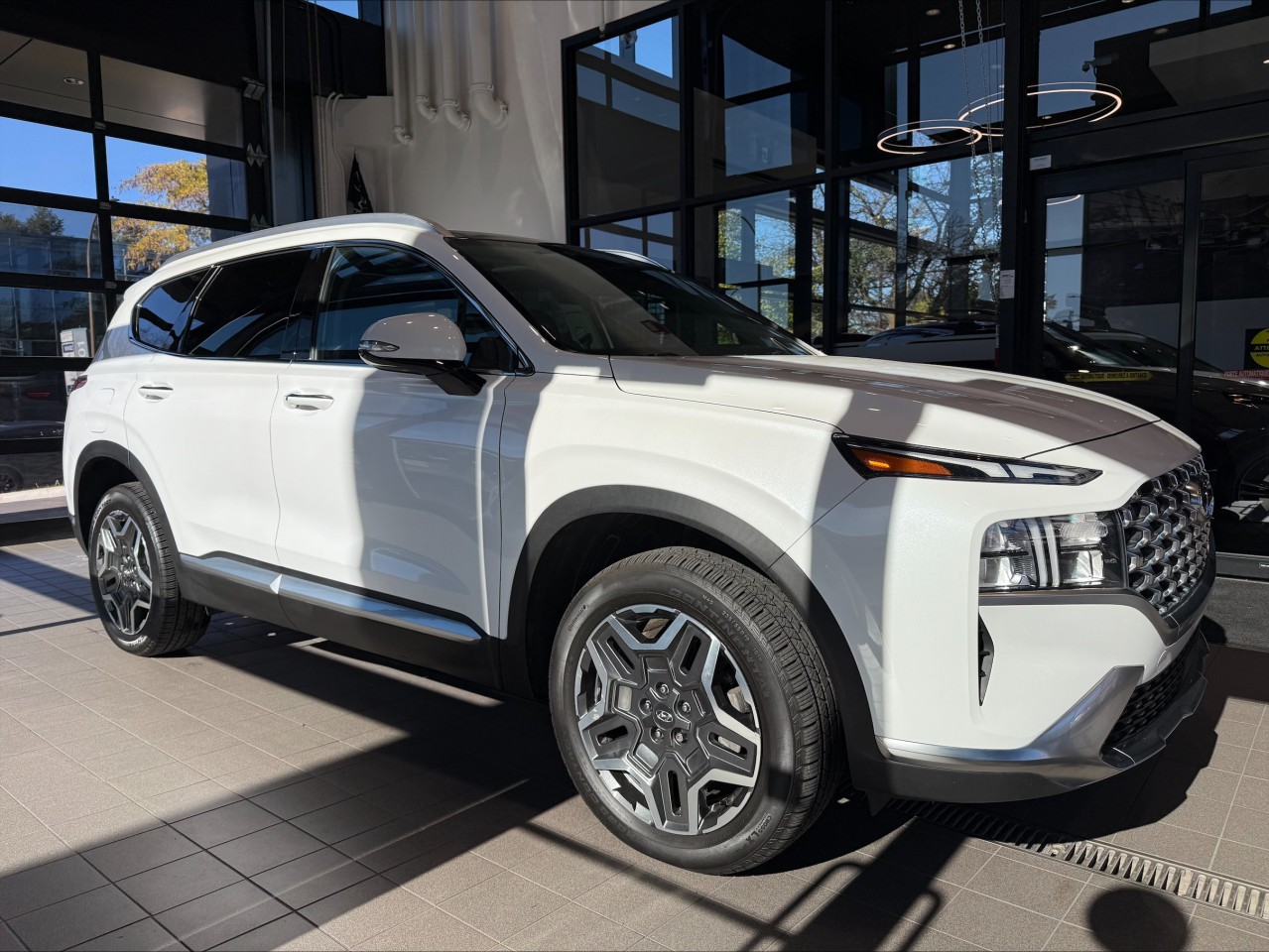 Hyundai 2022 Santa Fe Luxury PHEV