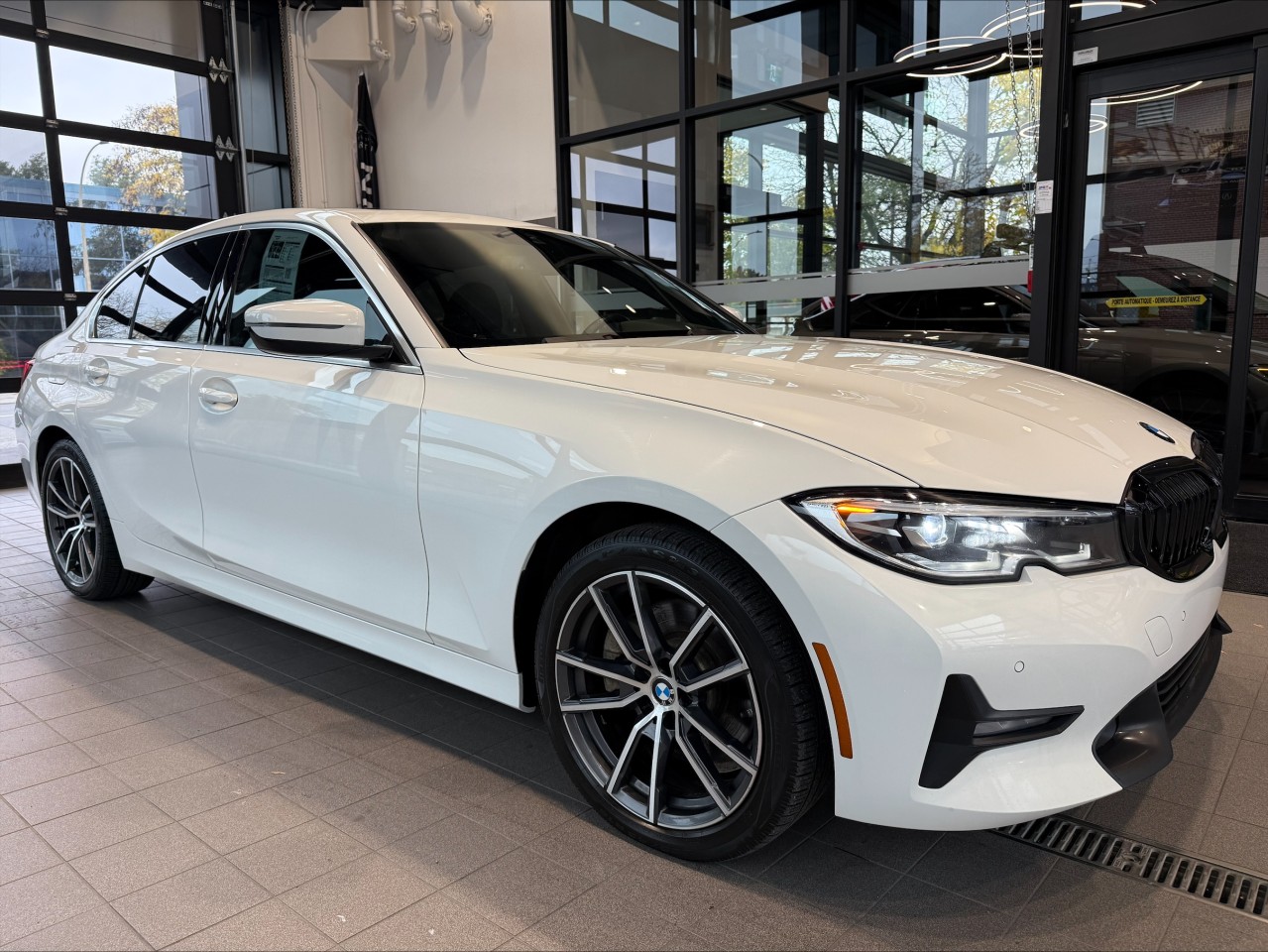 BMW 2021 330e xDrive 330e xDrive